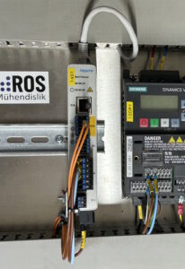 Festo CMMT-ST-C8-1C-MP-S0 Step Motor Sürücü ve Sinamics V20 ile yapılmış pano